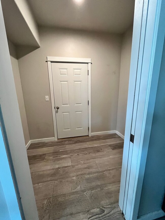 Building Photo - Beautiful 4 Bedroom Bozeman Home