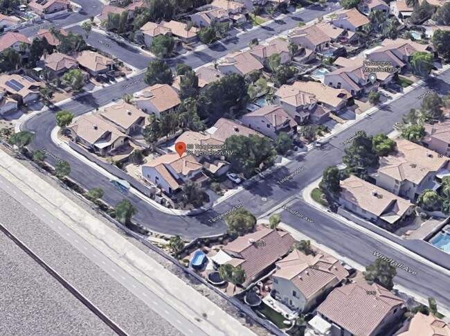 Building Photo - Beautiful 4 Bedroom Home in Green Valley