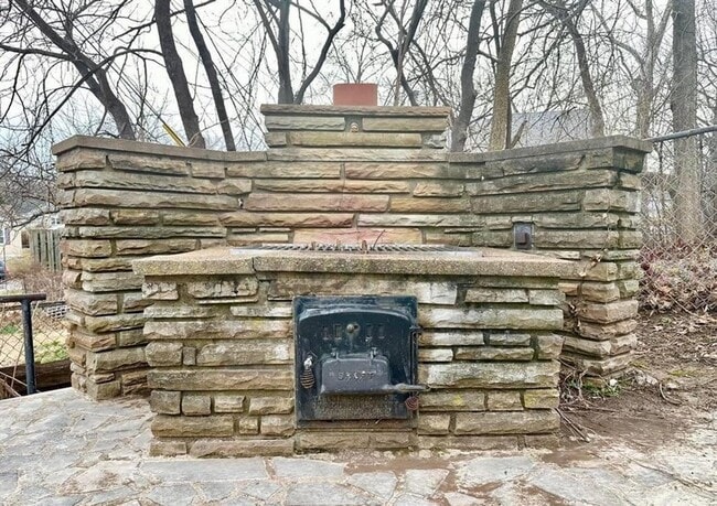 Building Photo - 10228 St Arsene Ln