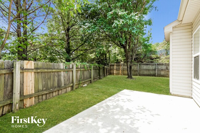 Building Photo - 4449 Fairmont Dr