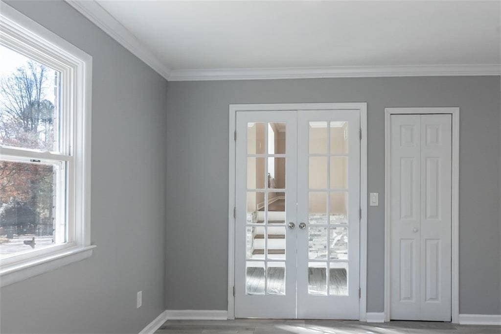 Building Photo - Room in House on Trafalgar Way