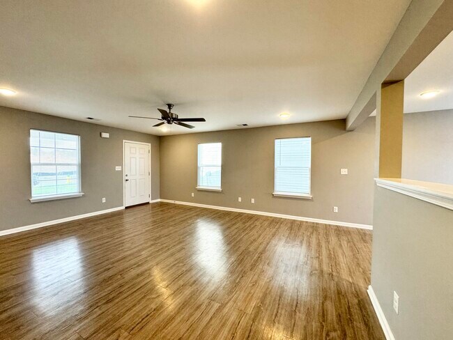 Building Photo - 6093 Arbor Wds Wy