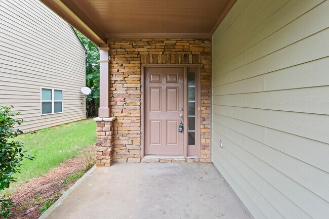 Building Photo - 4BR in sought after Centennial Lakes