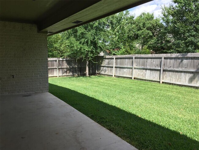 Building Photo - 304 Candle Stone Ct