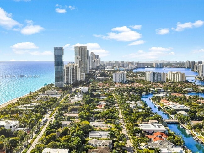 Building Photo - 201 Golden Beach Dr