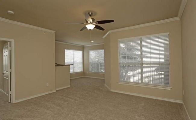 Building Photo - 1 bedroom in Dallas TX 75287