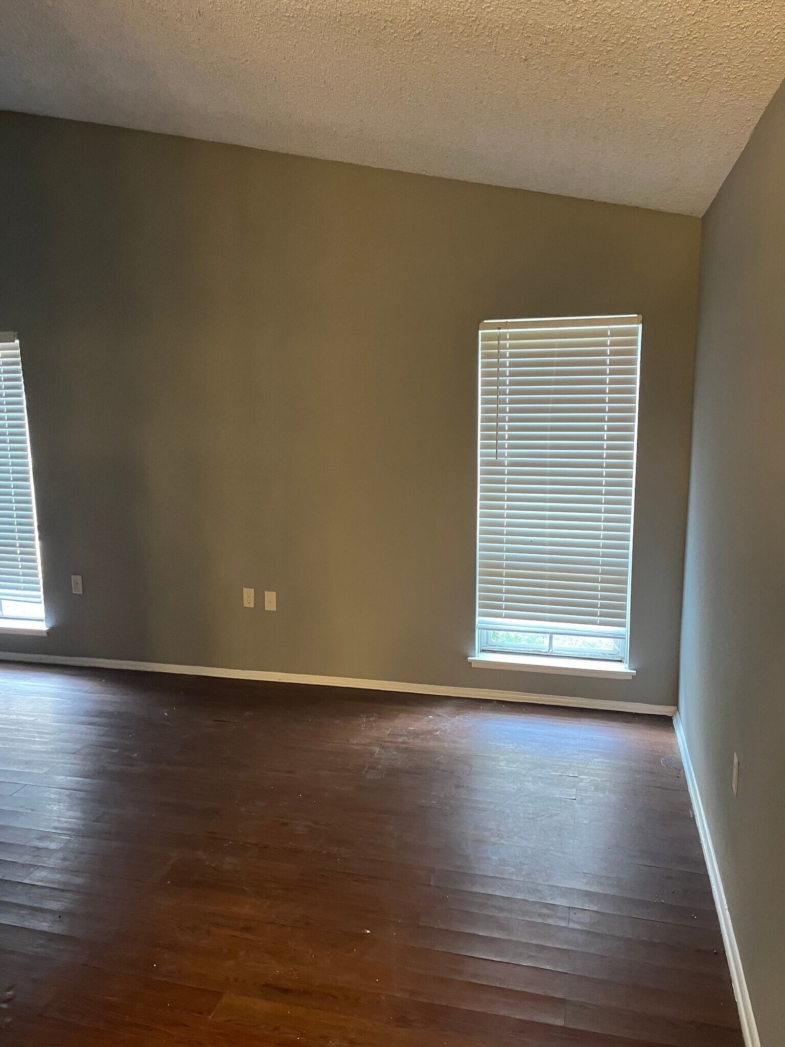 Building Photo - 12315 Constitution St