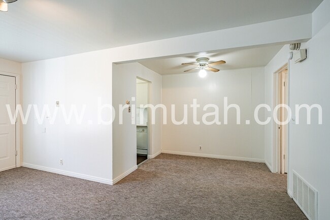 Building Photo - 1418-1426 S. 1100 E. - 3N
