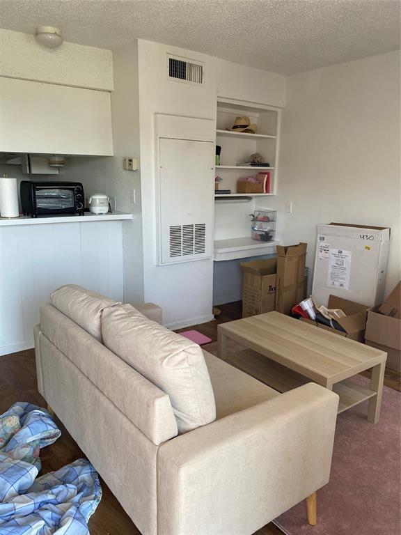 Primary Photo - 2808 Whitis Ave