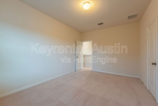 Building Photo - 500 Puerta Vallarta Ln