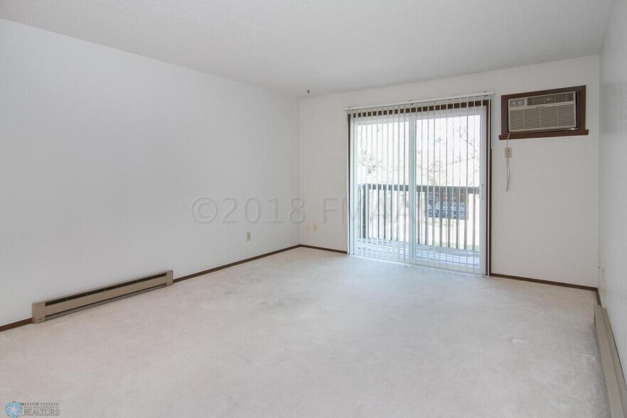 Building Photo - 1129 22nd St S