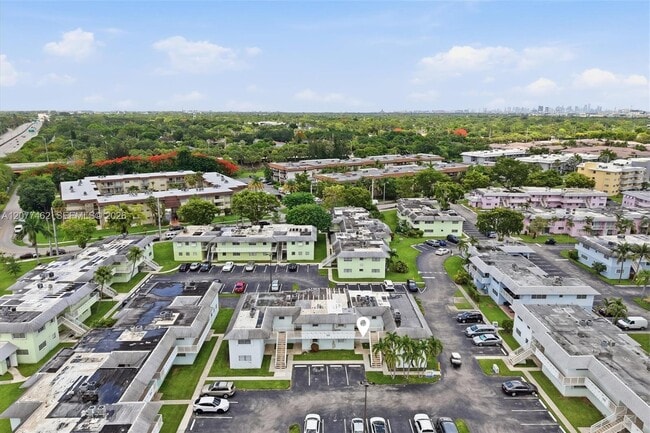 Building Photo - 7680 SW 82nd St