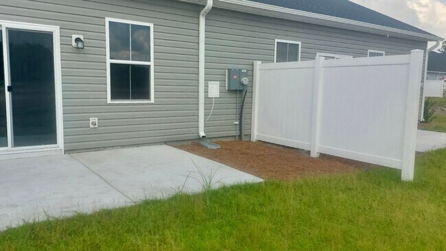 Building Photo - 2114 Wild Indigo Cir NW