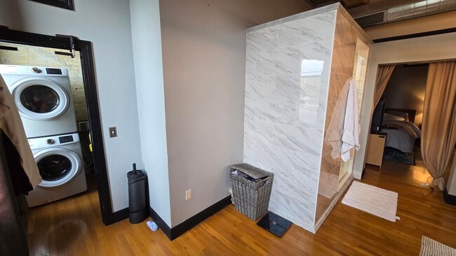 Building Photo - 602 S 9th St