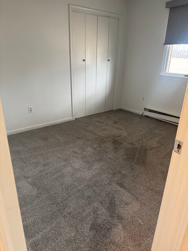 Building Photo - 12445 Dixie Dr