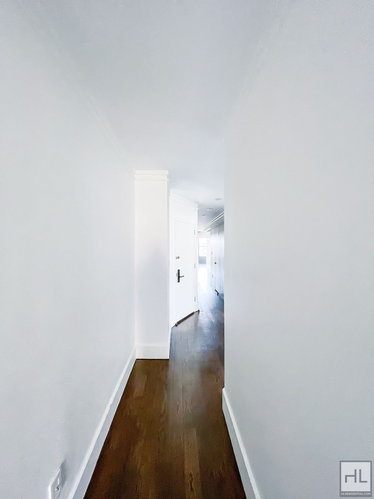 Building Photo - Carroll Gardens / 2-Bed 1-Bath / In-Unit Washer & Dryer