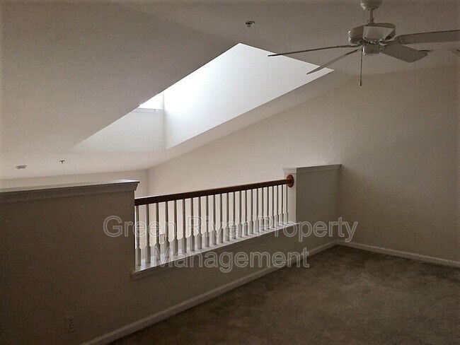 Building Photo - 8550 Touchton Rd