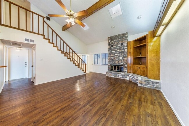 Building Photo - 8501 Fathom Cir