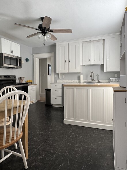 Building Photo - 84 Kimball St