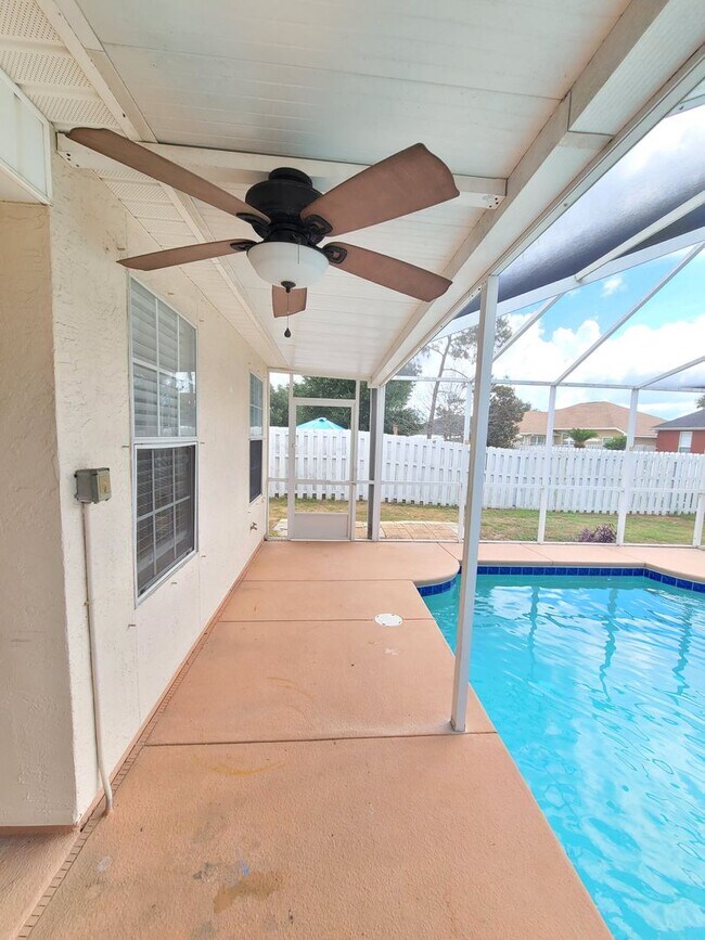 Building Photo - The Hammocks Phase I Pool Home-Lynn Haven