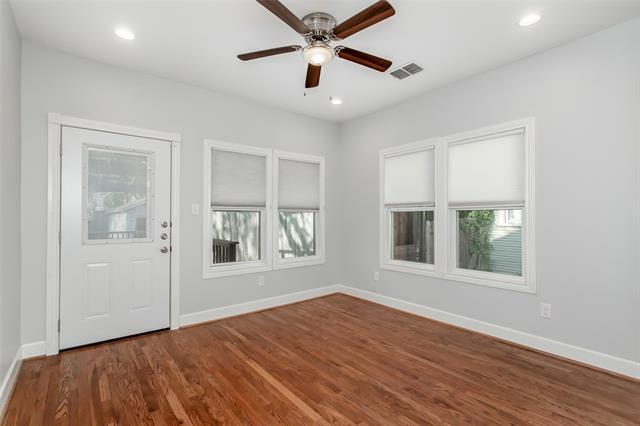 Building Photo - 5327 Worth St