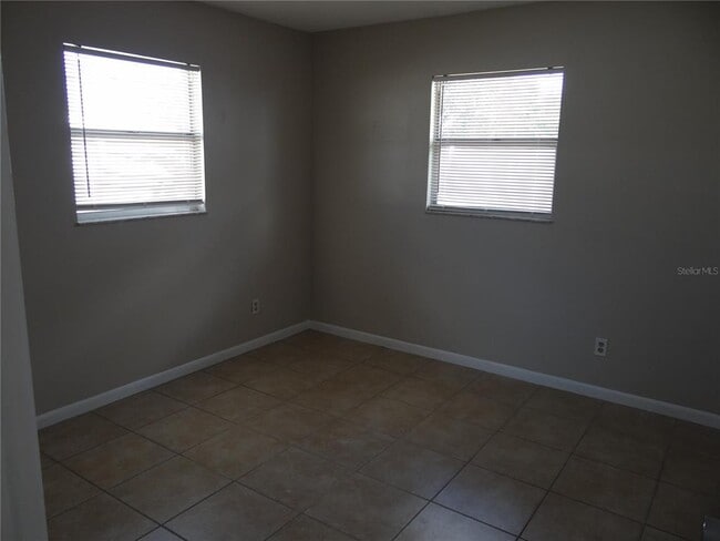 Building Photo - 11017 126th Ave N