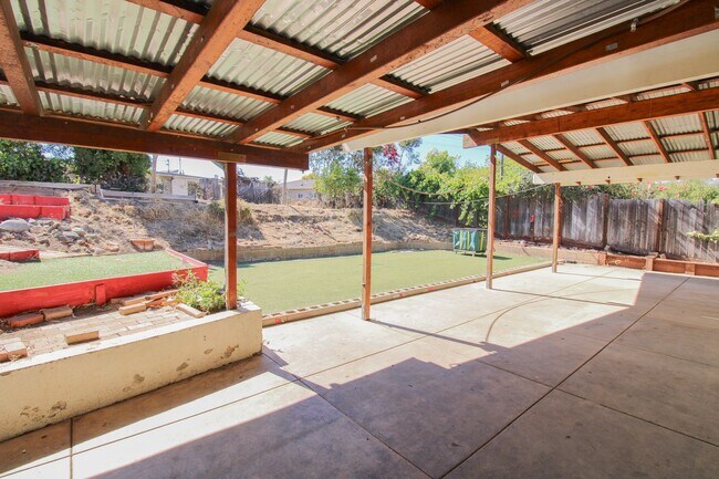 Building Photo - 299 Albert Dr