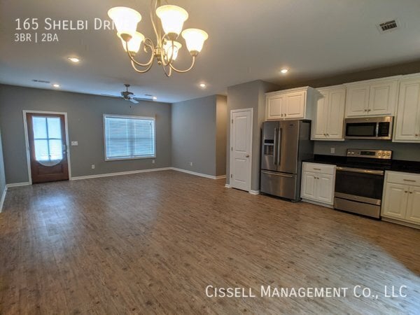 Building Photo - 165 N Shelbi Dr