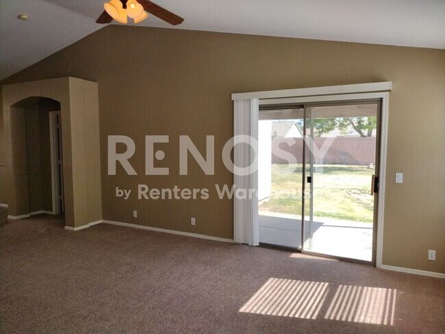 Building Photo - Self-Tour with Rently! Beautiful 3BR + Den Home in Parkwood Ranch!