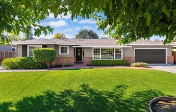 Building Photo - Beautiful Single-Story Home with Pool in Prime Concord Location –