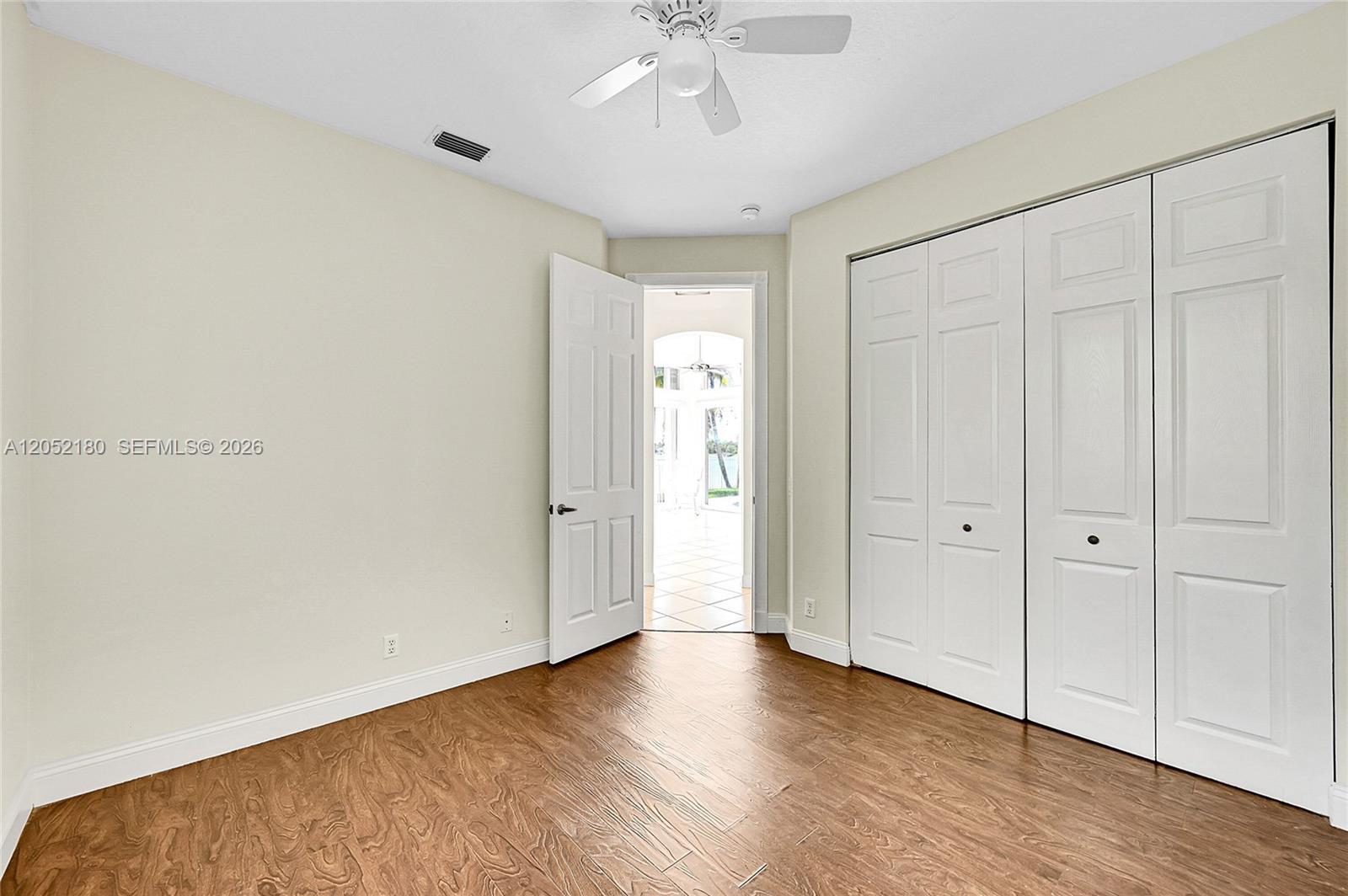 Building Photo - 512 NW 120th Dr
