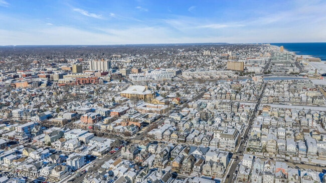 Building Photo - 31 Embury Ave