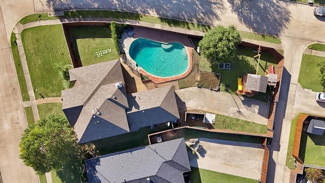 Building Photo - 708 Nickelville Ln