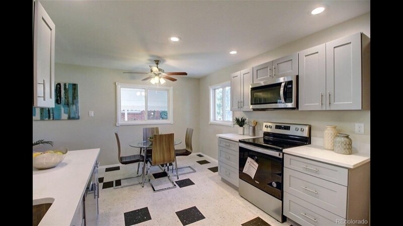 Building Photo - 1385 Salem St