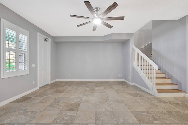 Building Photo - 2873 E Community Dr