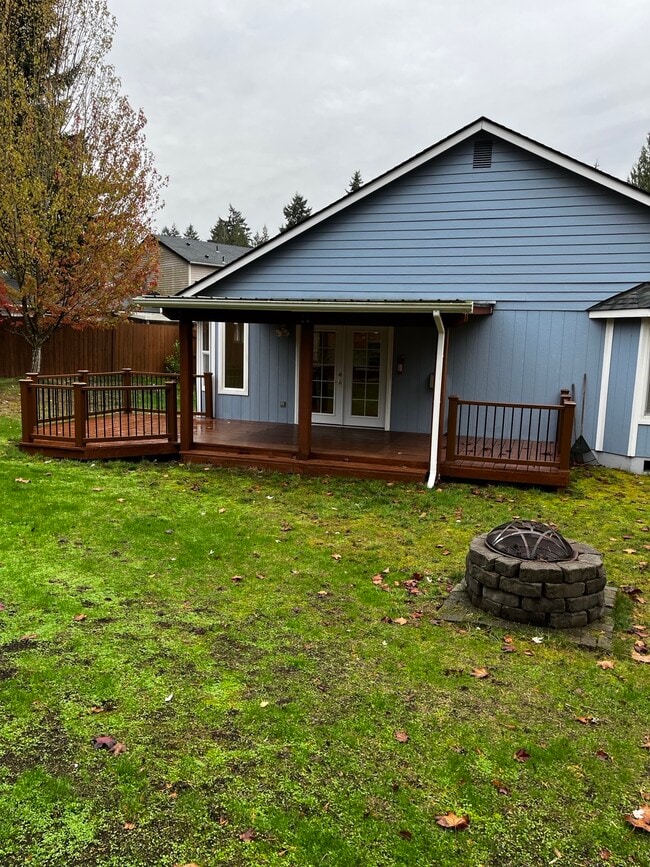 Building Photo - 6540 3rd Way SE