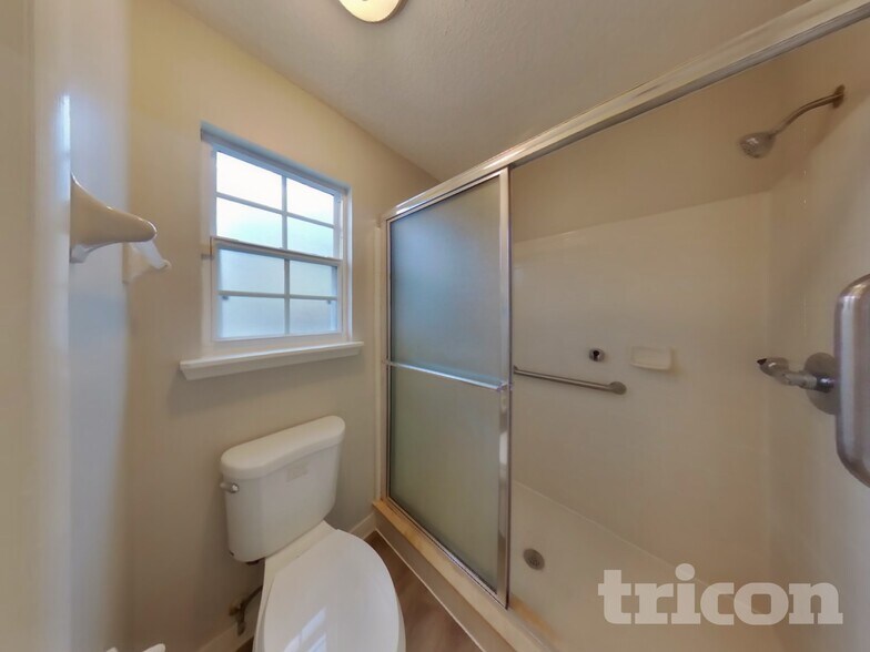 Building Photo - 1064 Lana Court