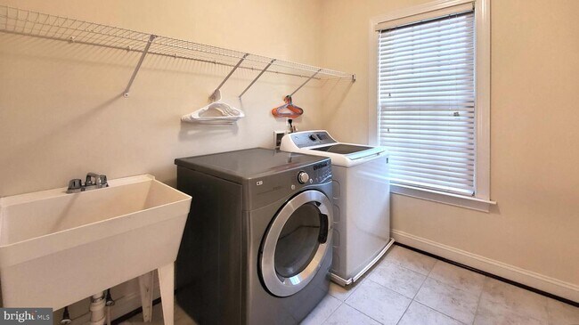 Building Photo - 12614 Winter Wren Ct