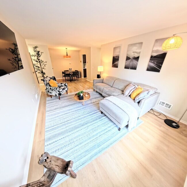 Building Photo - 2519 Culver Rd