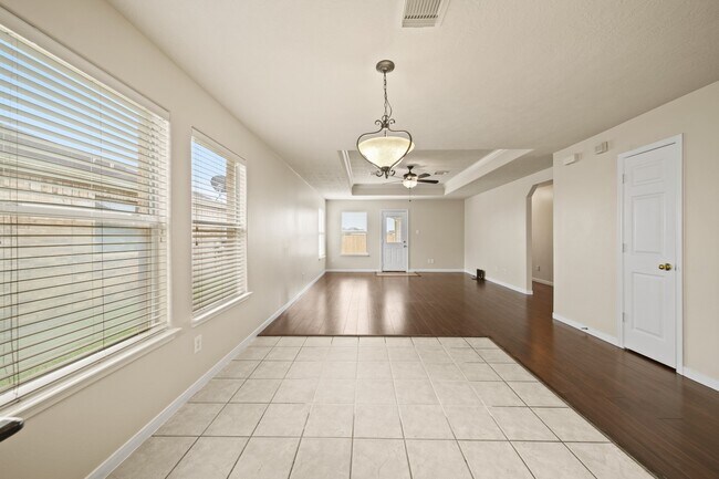 Building Photo - 8814 Arapahoe Pass Ln