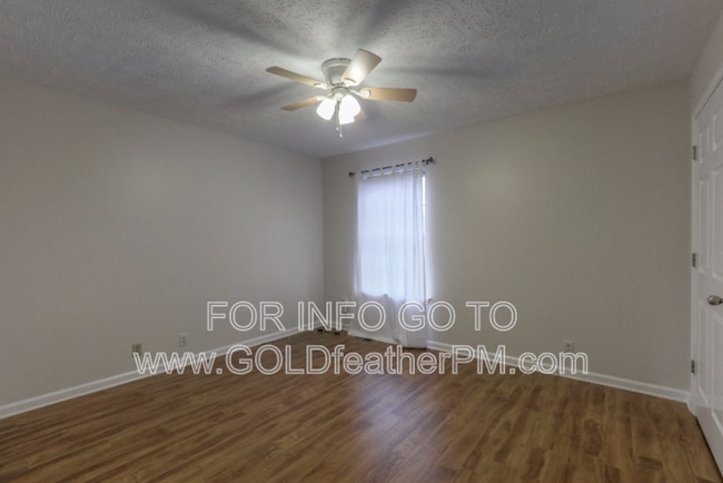 Building Photo - 1363 Benley St