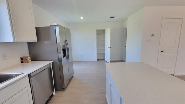 Building Photo - 6330 Geyser Starish Dr