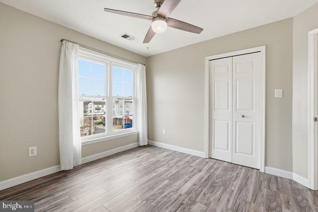 Building Photo - 44142 Shady Glen Terrace