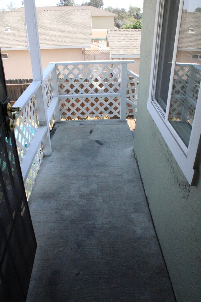 Building Photo - *MOVE IN SPECIAL-HALF OFF!* - Upstairs 1 Bedroom, 1 Bathroom Unit in Antioch with Yard and Storag...