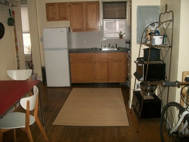 Primary Photo - 23 Jay St