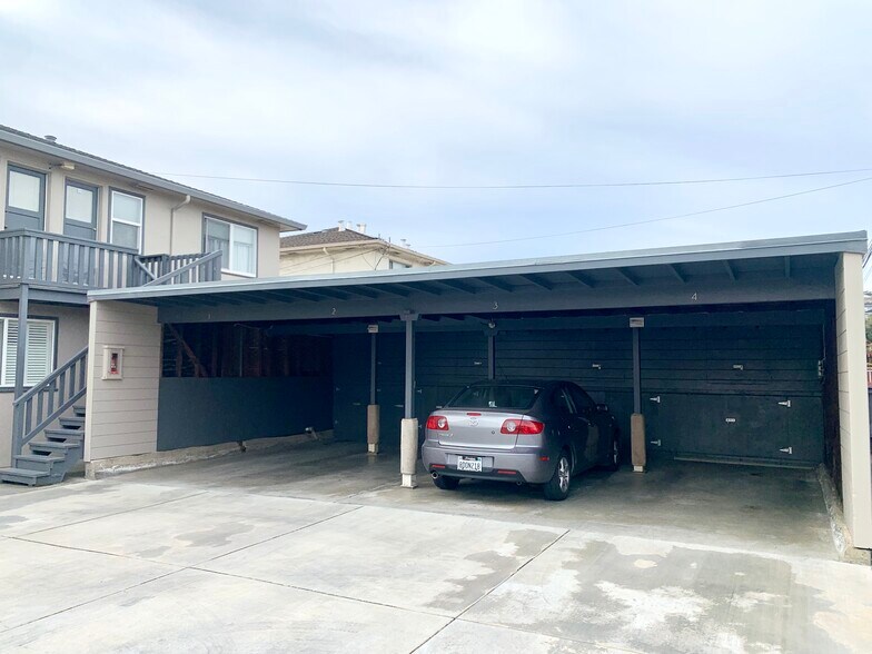 Assigned Carport - 216 Paramount Dr