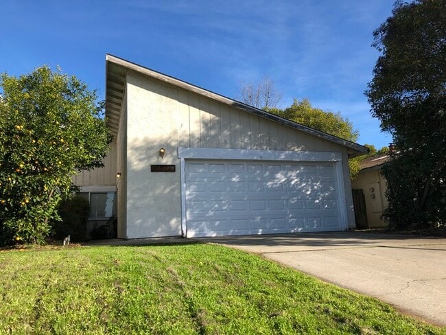Primary Photo - 9362 Mira Del Rio Dr