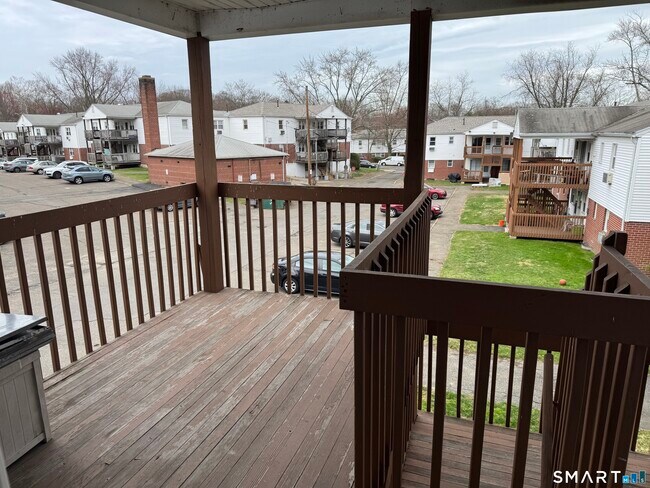 Building Photo - 239 Cherry Hill Dr