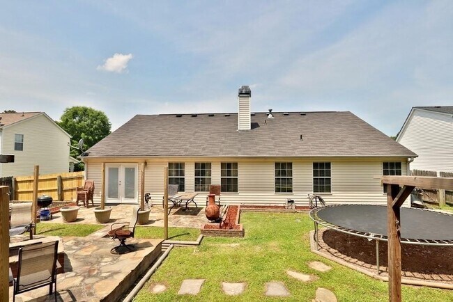 Building Photo - 3151 Greenbrier Ct