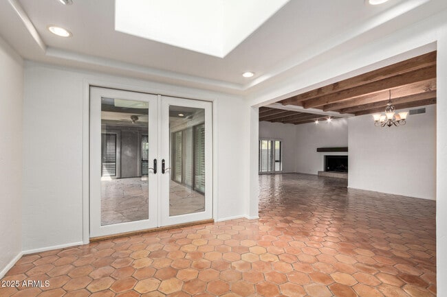 Building Photo - 1710 Staghorn Ln